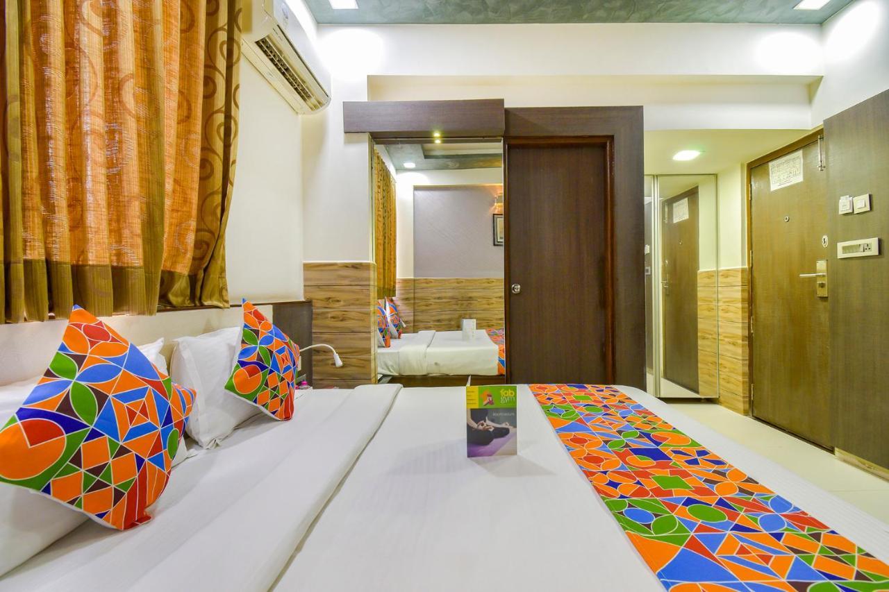 Fabhotel Kohinoor Plaza Ahmedabad Exterior foto