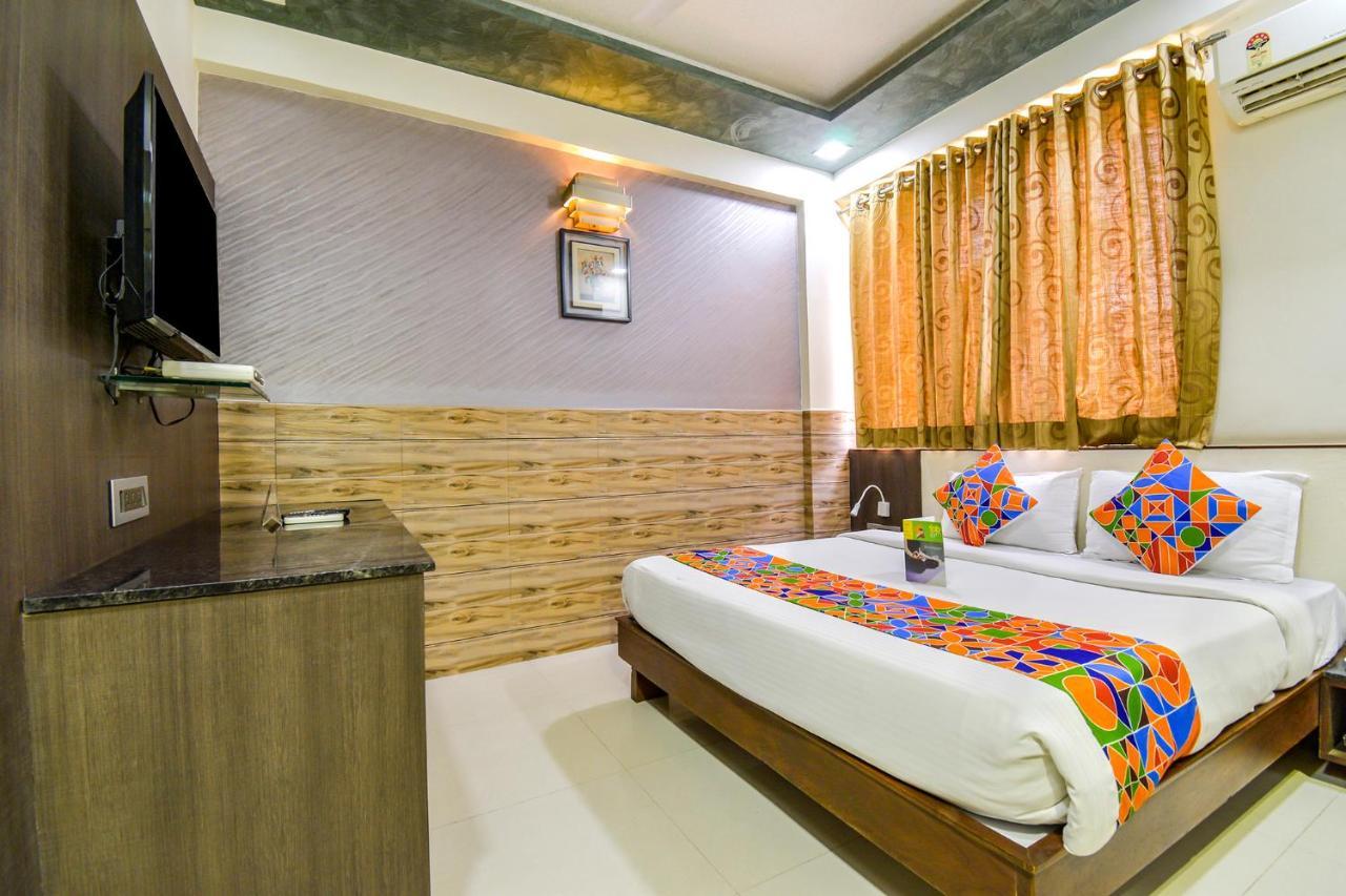 Fabhotel Kohinoor Plaza Ahmedabad Exterior foto